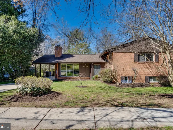 5005 Elsmere Ave, Bethesda, MD 20814