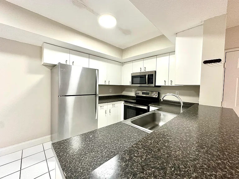 5560 NW 61st St #713 — Photo 4