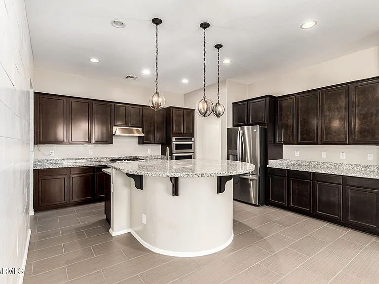 21004 E Sunset Dr — Photo 3