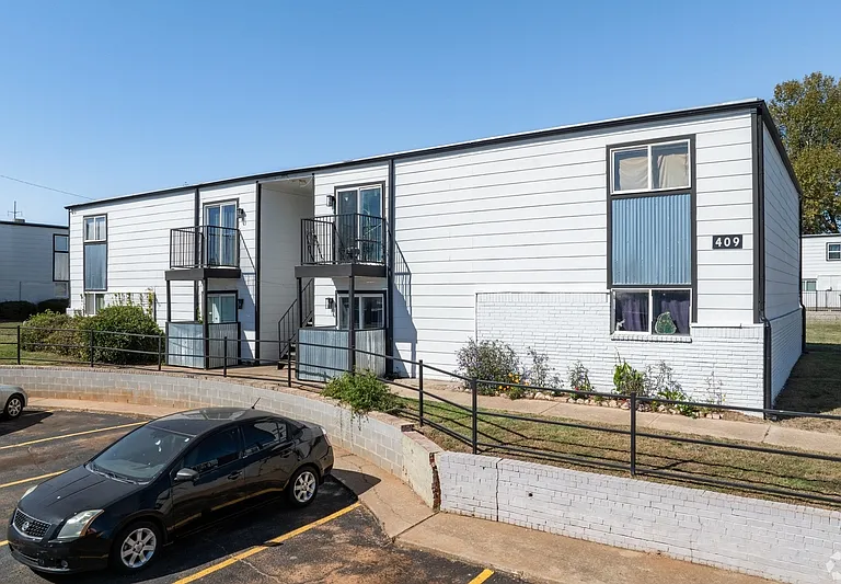 451 Tinker Diagonal St #205 — Photo 3