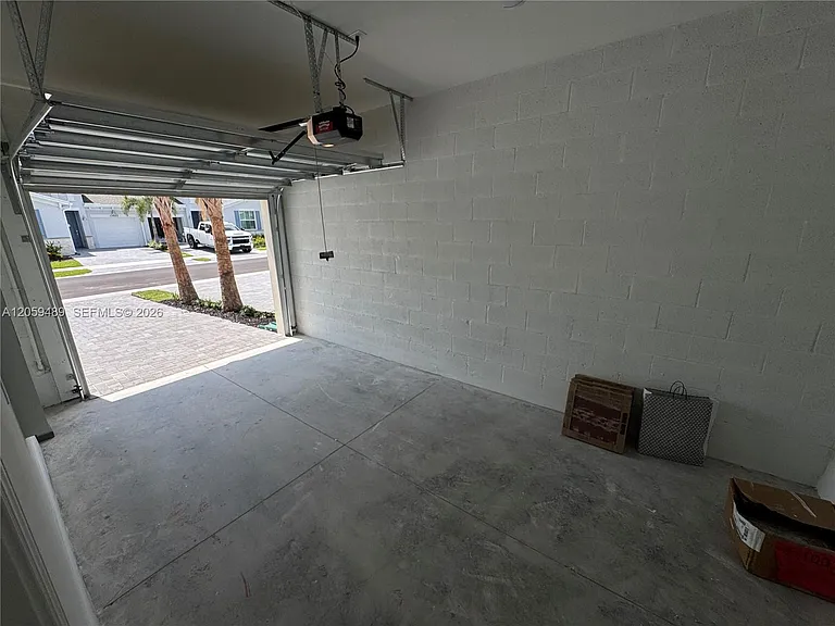 13664 Jubilee Ln — Photo 18