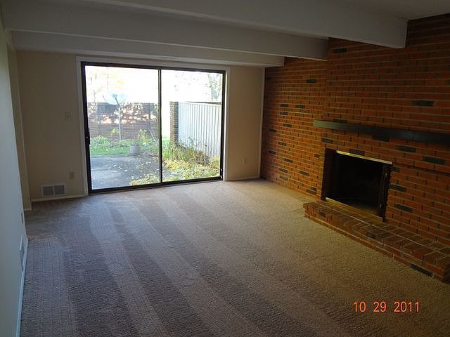 1st image of 717 Tinkers Ln