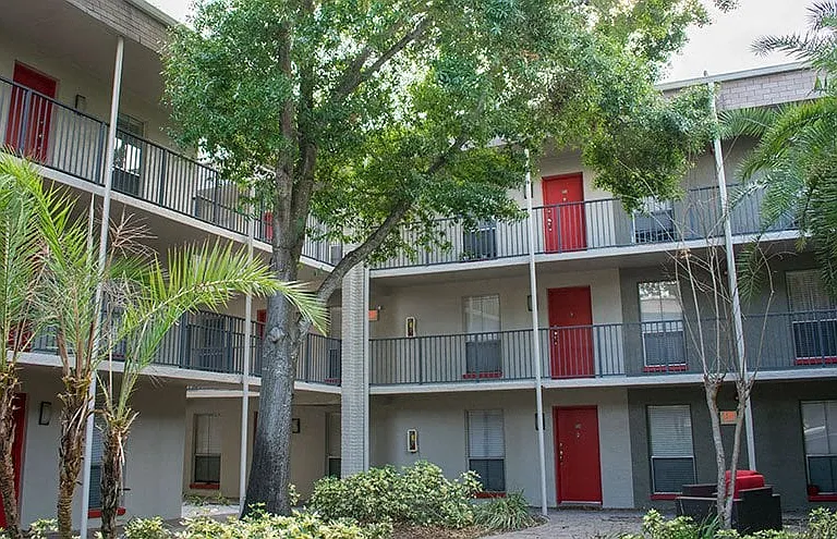 Promenade At Belleair Apartments — Photo 24