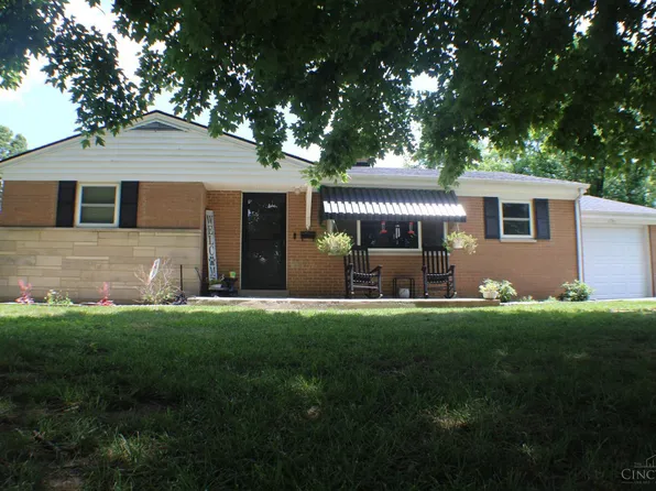 126 Greystone Dr, Hillsboro, OH 45133