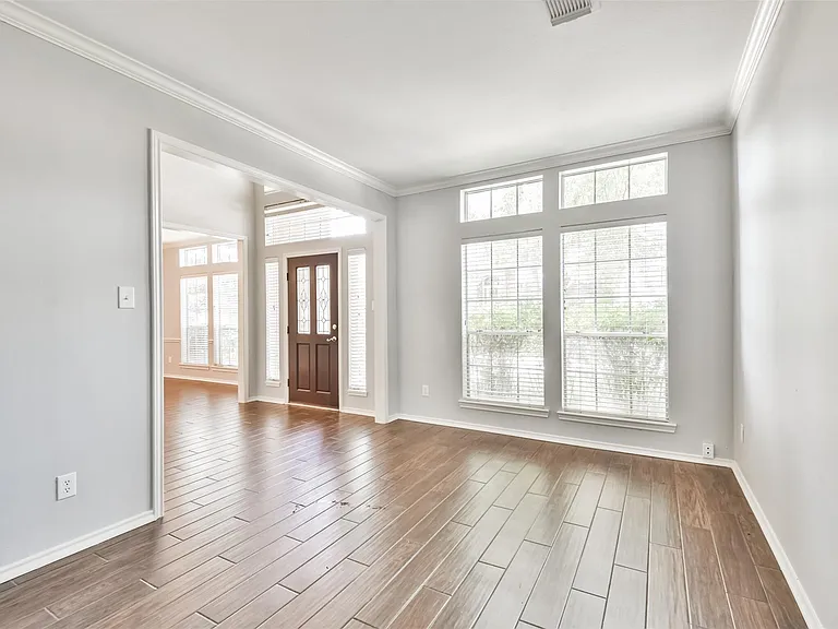 18802 Half Volley Cir — Photo 10