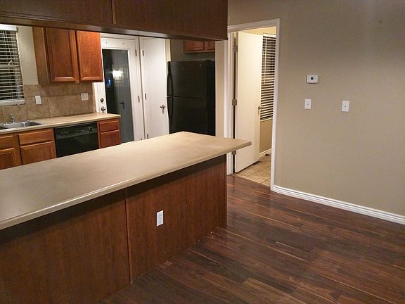 Kitchen / Door to Laundry