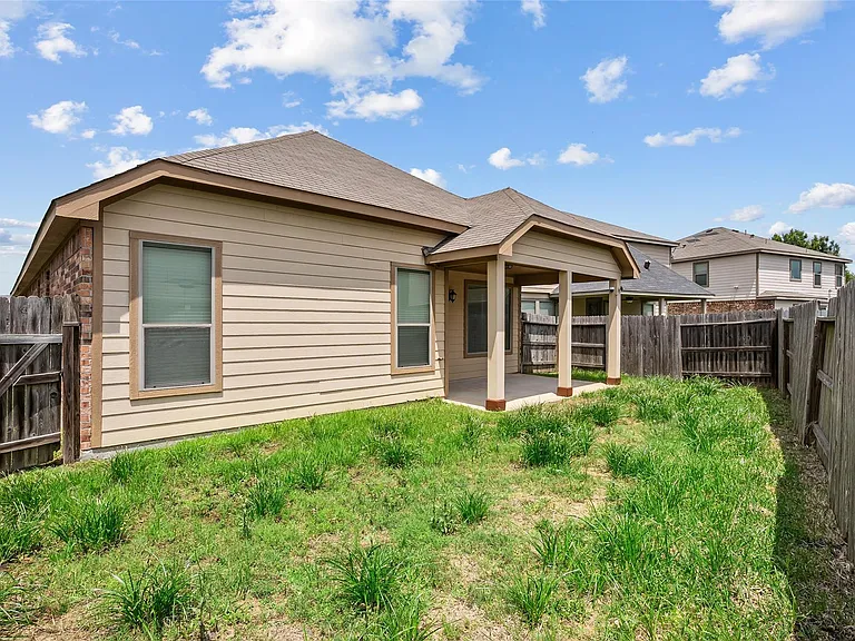 6530 Bayliss Valley Ln — Photo 28