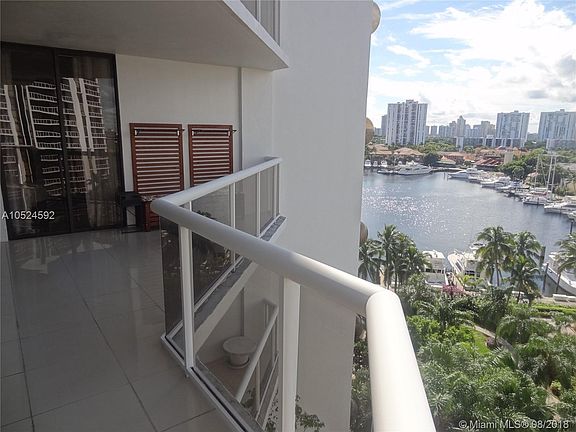 2nd image of 3610 Yacht Club Dr APT 910