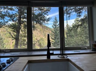 6455 Spruce Ave #B, Green Mountain Falls, CO 80819