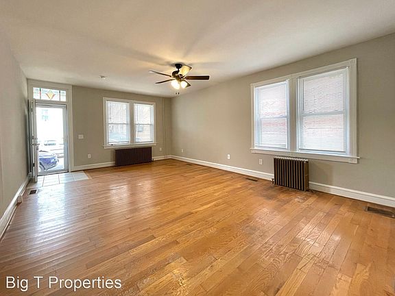 2nd image of 1726 W 6th St