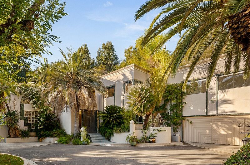 1st image of 9213 Warbler Way