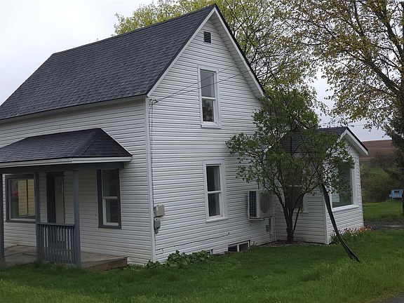 2nd image of 120 E Huffman St