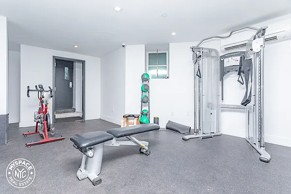 Rented by MySpaceNYC | media 11