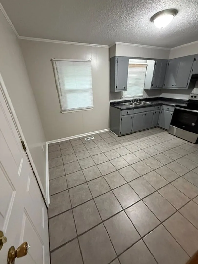 205 Chavis Street — Photo 3