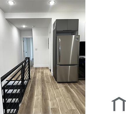 3rd image of 1204 E Stafford St #B
