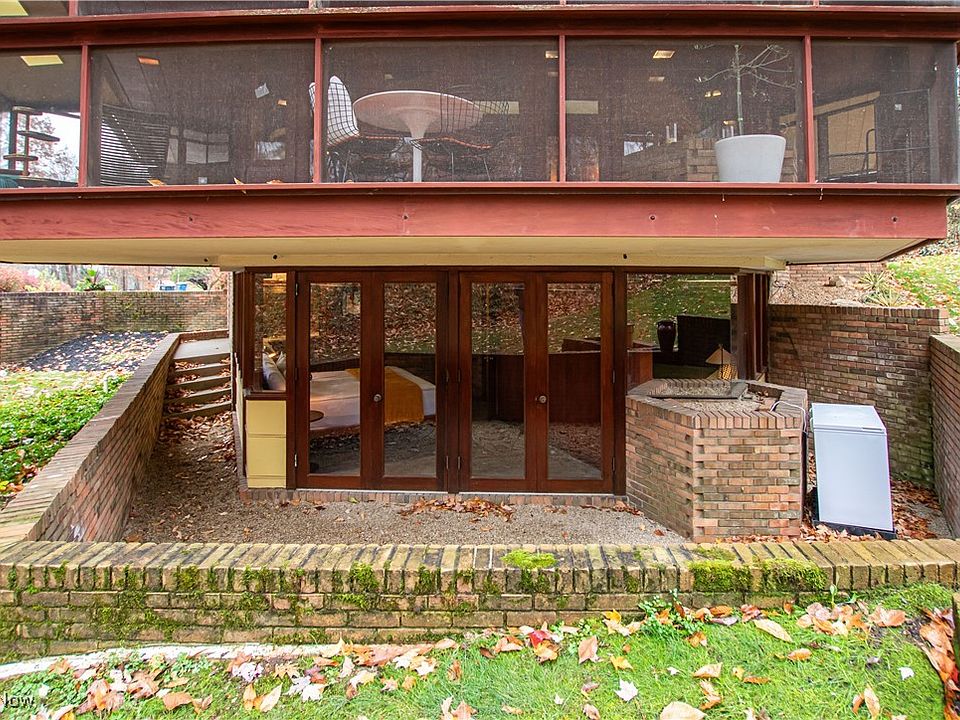 37th image of 920 Wallwood Dr