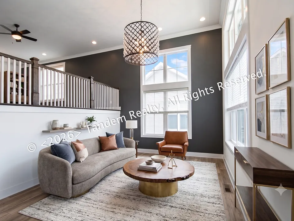 526 Wedgewood Ave