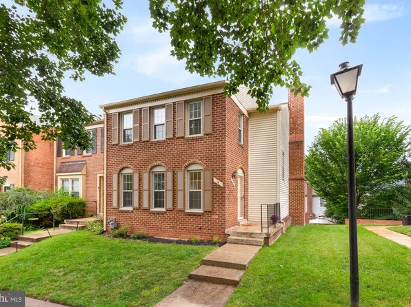 19 Shagbark Ct, Rockville, MD 20852
