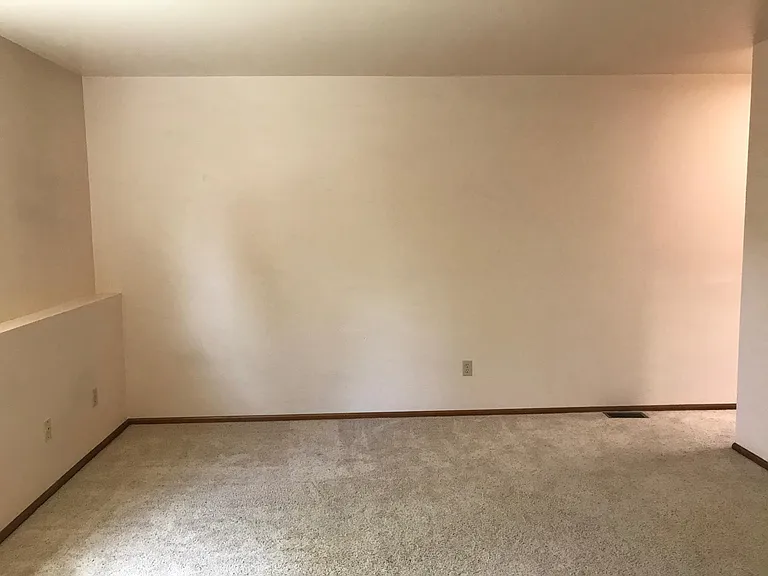 5292 Cracker Barrel Cir — Photo 18
