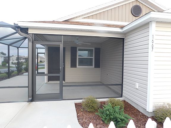 3rd image of 1667 McDonald Ct