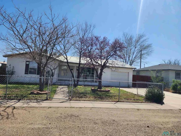 525 W 16th Ln, Portales, NM 88130
