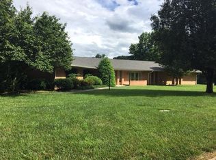 118 N Panoscenic Dr, Maryville, TN 37803