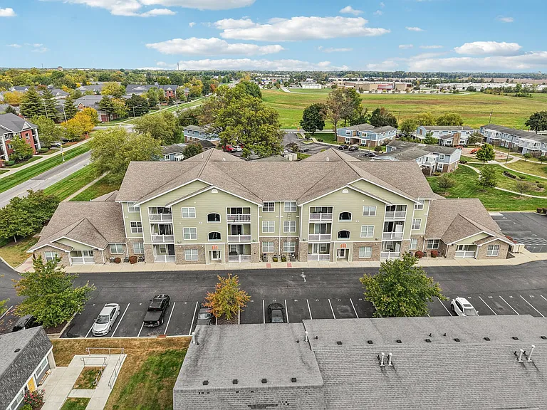 The Enclave Apartments — Photo 17