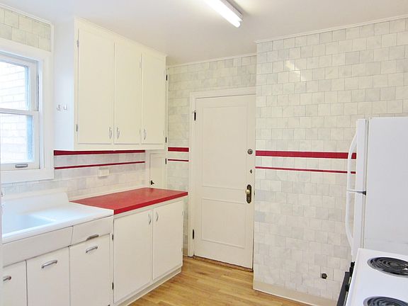 3rd image of 1505 E 13th Ave APT 9