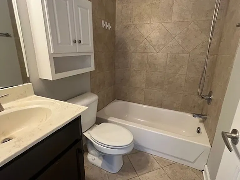 434 N Martin Luther King Blvd #201 — Photo 15