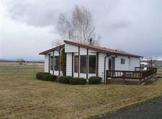 84401 Walker Ln, Joseph, OR 97846