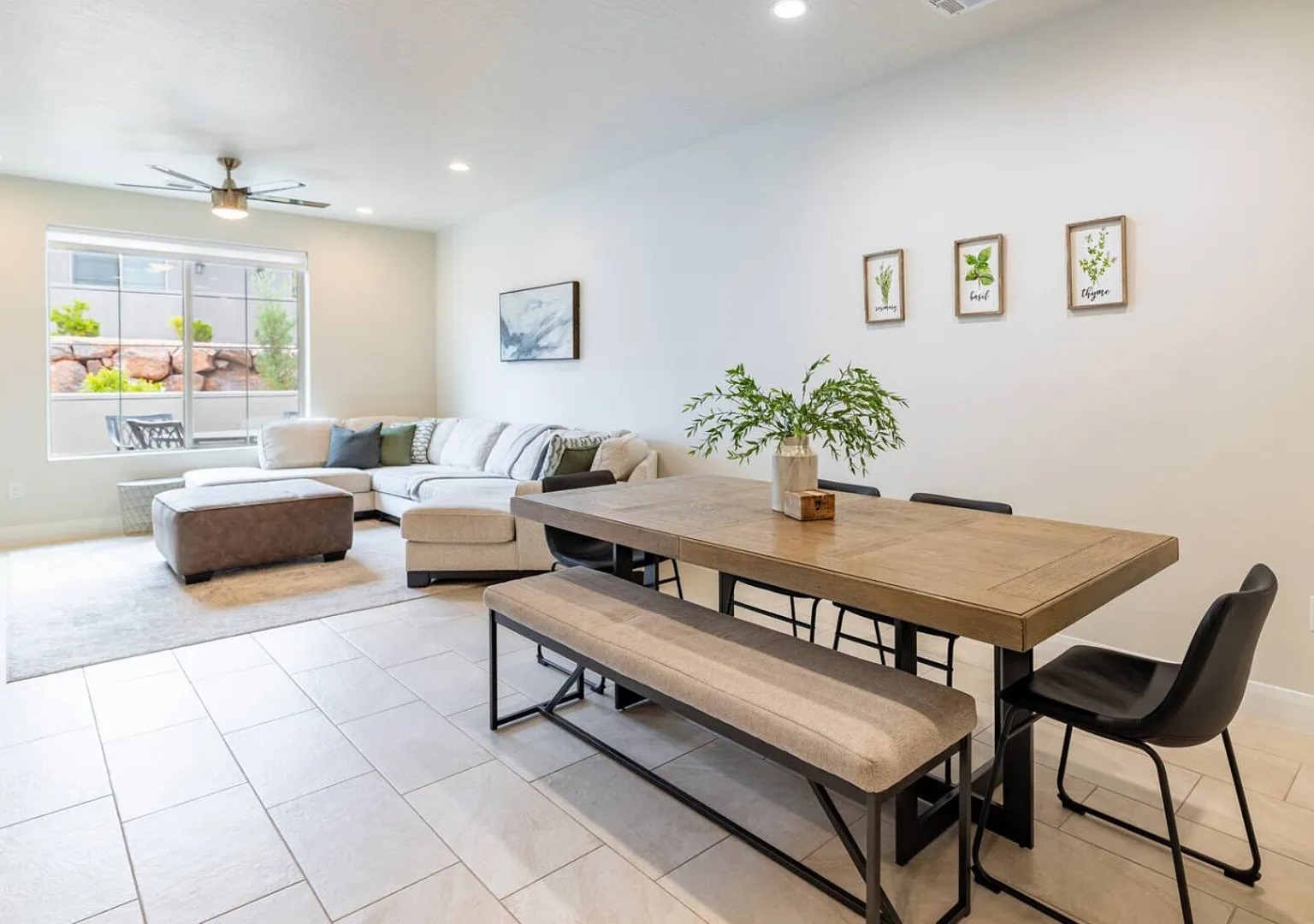 Spacious Getaway w/ Heated Pool — Photo 2