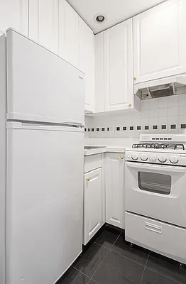 Rented by Zumper Inc | media 16