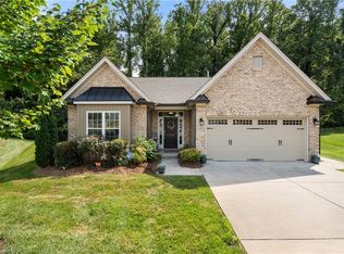 3806 Rutherford Ct, Winston Salem, NC 27106