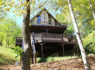 139 Flat Hollow Marina Rd, Speedwell, TN 37870