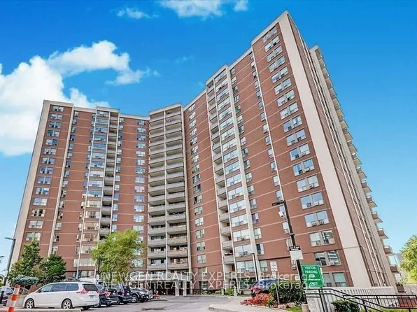 5 Vicora Linkway #512, Toronto, ON M3C 1A5