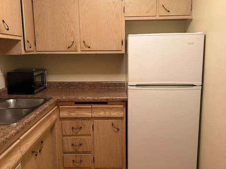5504 S Brainard Ave #5 — Photo 3