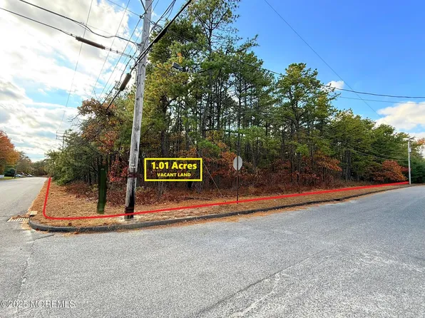 1901 Chilvers Avenue, Whiting, NJ 08759