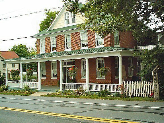 2nd image of 9812 Liberty Rd