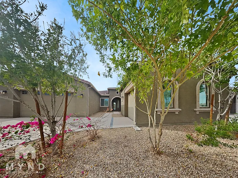 9917 E Thistle Ave — Photo 1