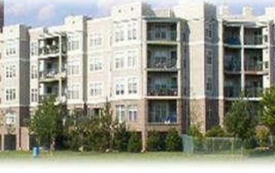 5563 Seminary Rd APT 204, Falls Church, VA, 22041