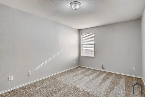 540 Coolidge Ln — Photo 20