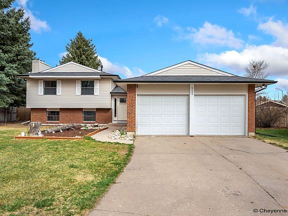 2nd image of 112 Grandview Ct