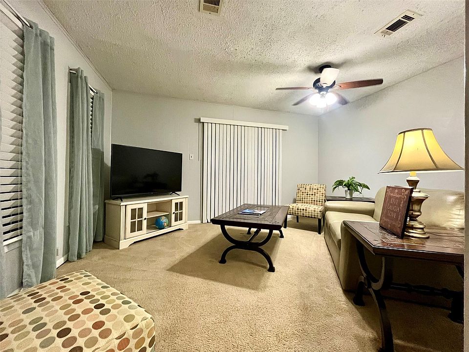 1st image of 3025 Chimira Ln