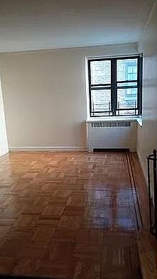 3rd image of 1275 Lafayette Ave APT 4H