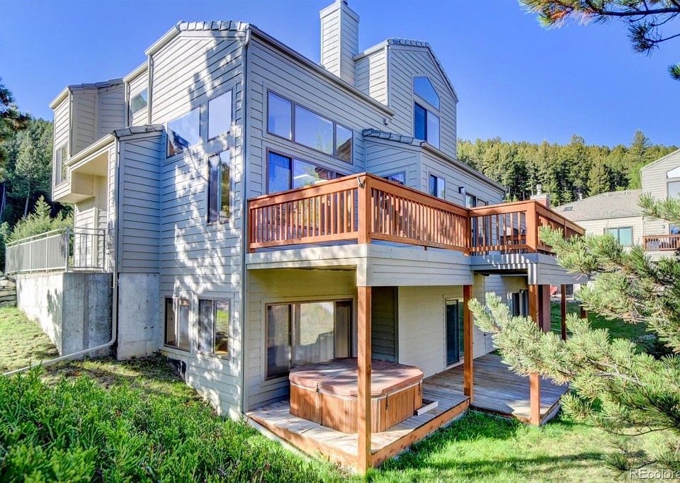 2nd image of 784 Chimney Creek Dr #B