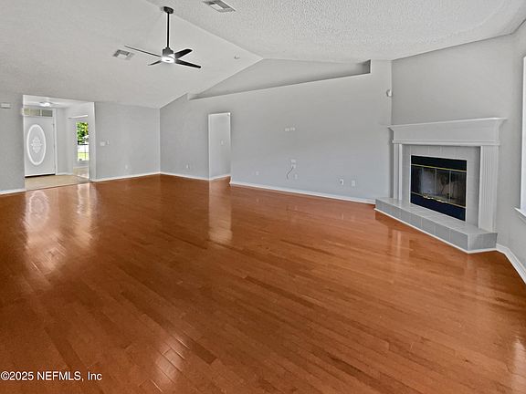 3rd image of 7871 BRISTOL BAY Lane W