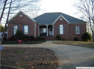 12 Chateau Ln, Oxford, AL 36203