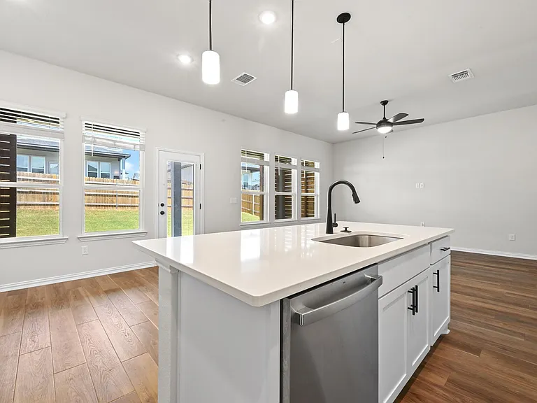 11808 Seaside Woods Dr — Photo 12