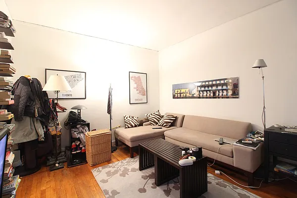 Rented by Keller Williams NYC | media 28