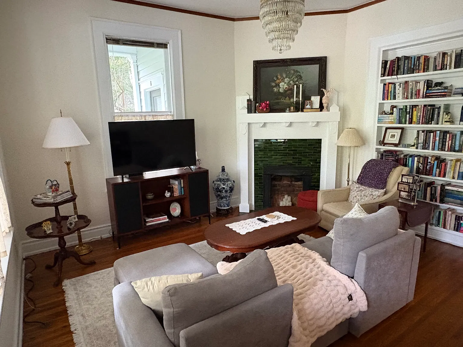 2 bed, 1300 sqft, $2,145 — Photo 3